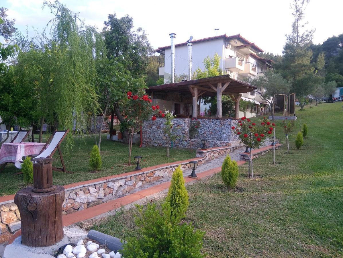 Nikos Apartments Ormos Panagias Exterior foto