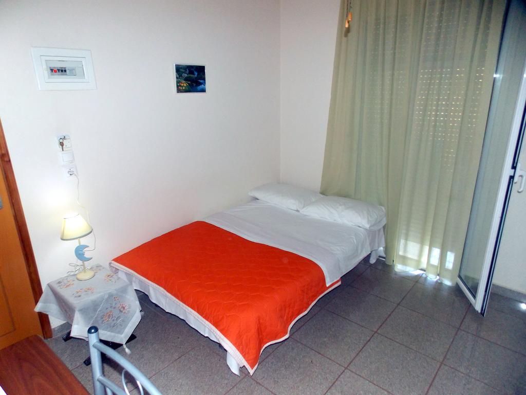 Nikos Apartments Ormos Panagias Exterior foto